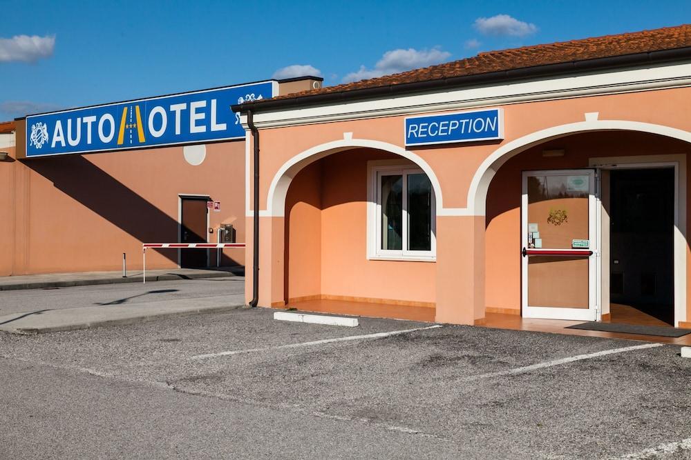Autohotel Venezia Mirano Exterior foto