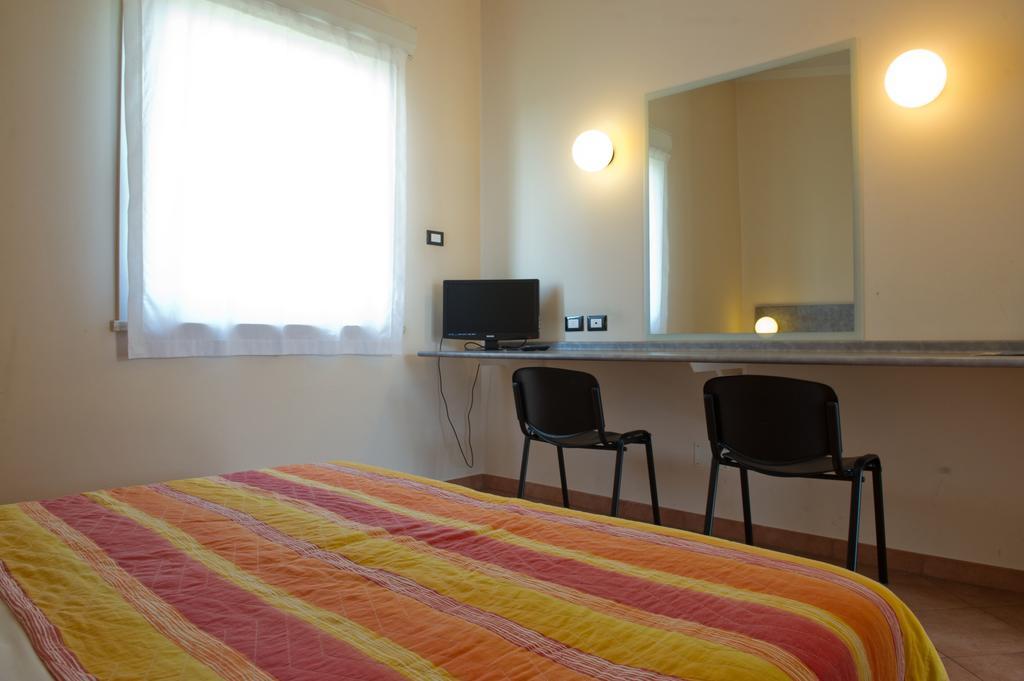 Autohotel Venezia Mirano Exterior foto