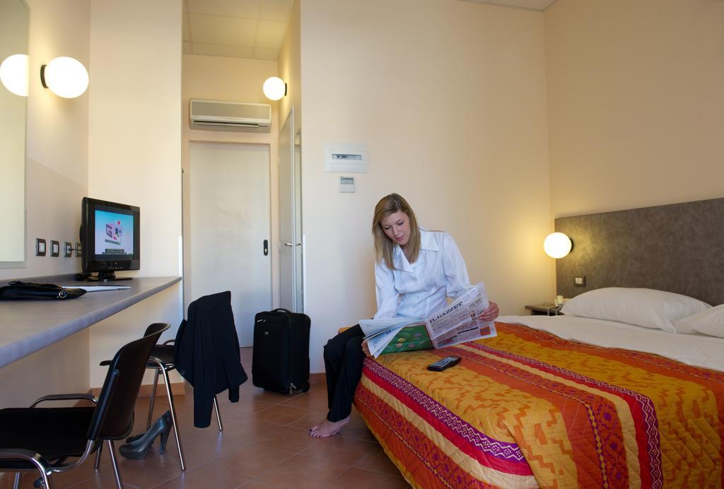 Autohotel Venezia Mirano Exterior foto